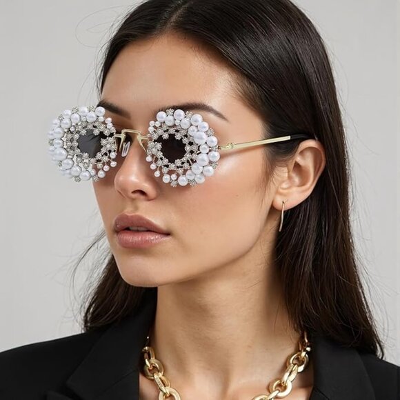 Elegant Cute Rhinestone  Sunglasses main image 5